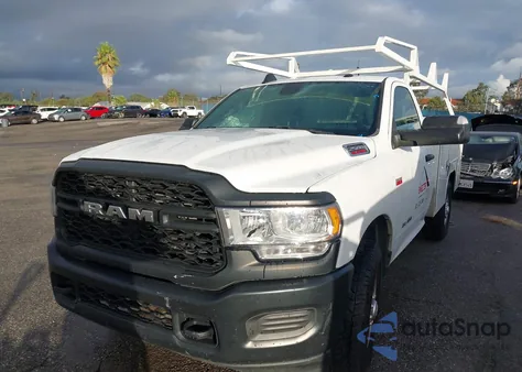 2021 Ram 2500 Tradesman 4X2 8' Box из США, поврежденный, VIN 3C7WR4AJ7MG623795